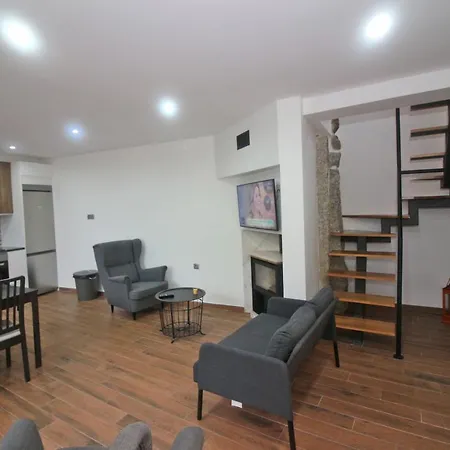 Casa Do Mestre By Casas Nyaraló Geres