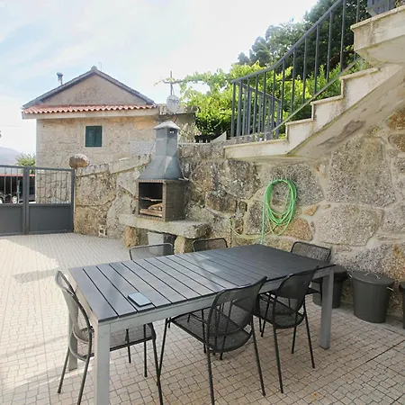 Nyaraló Casa Do Mestre By Casas Geres