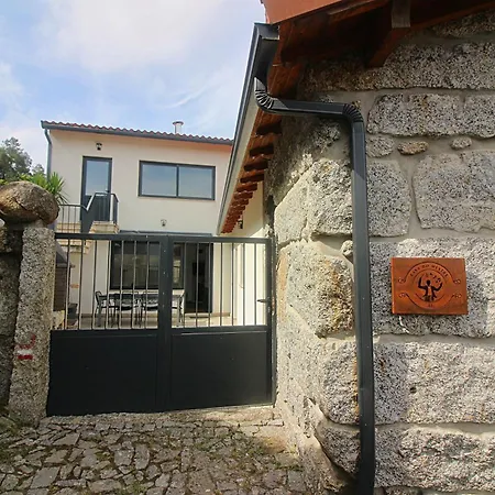 Casa Do Mestre By Casas