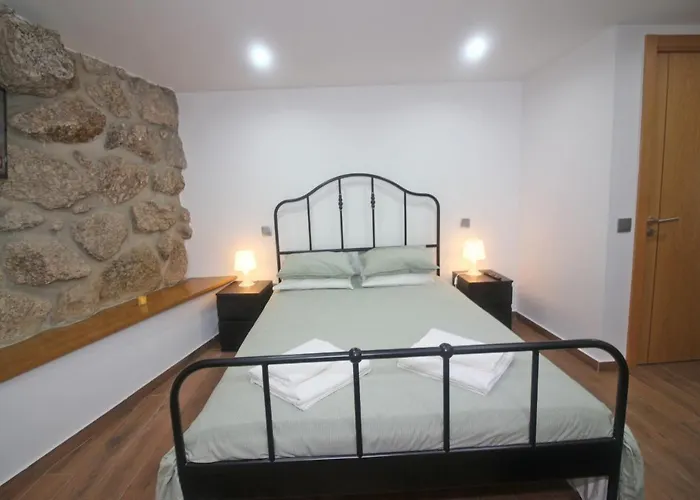 Casa Do Mestre By Casas Сasa de vacaciones Gerês