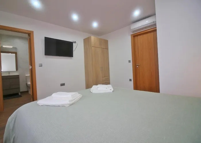 Casa Do Mestre By Casas Geres